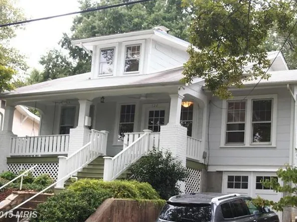 122 N Edgewood St, Arlington, VA 22201