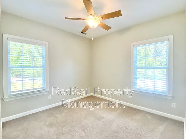 2225 Tuliptree Cir — Photo 16