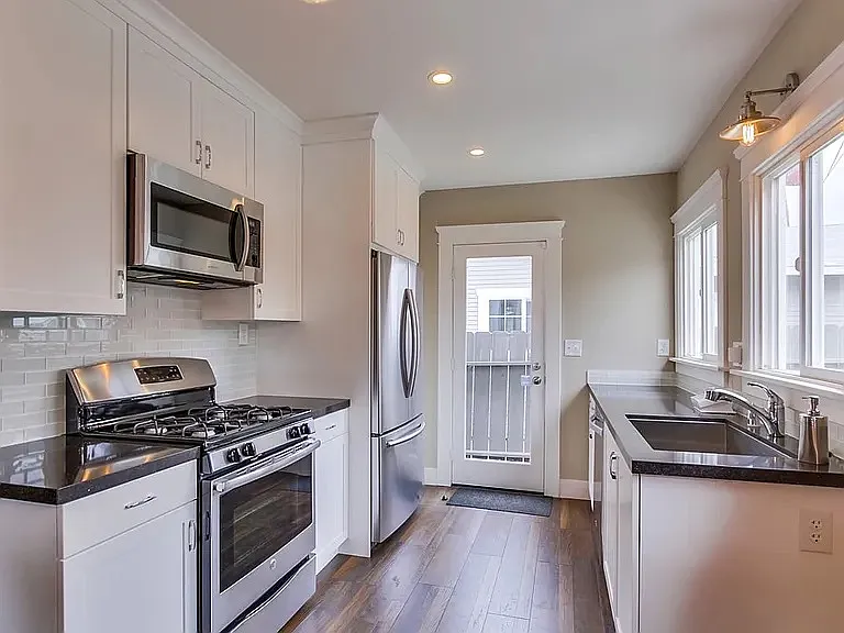 4004 Arizona Street - 4004 — Photo 4