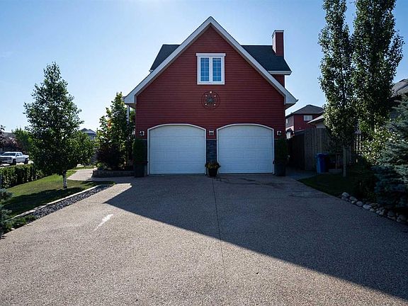 2nd image of 170 NE Pearl Bay