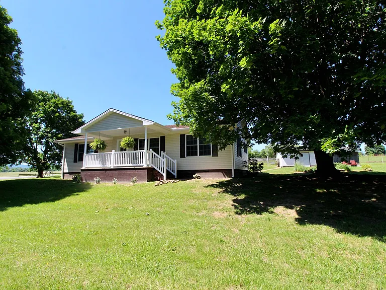 1465 Offenbacker Rd — Photo 29