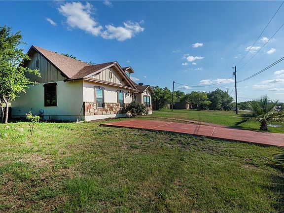 3rd image of 189 Cielo Vista Dr