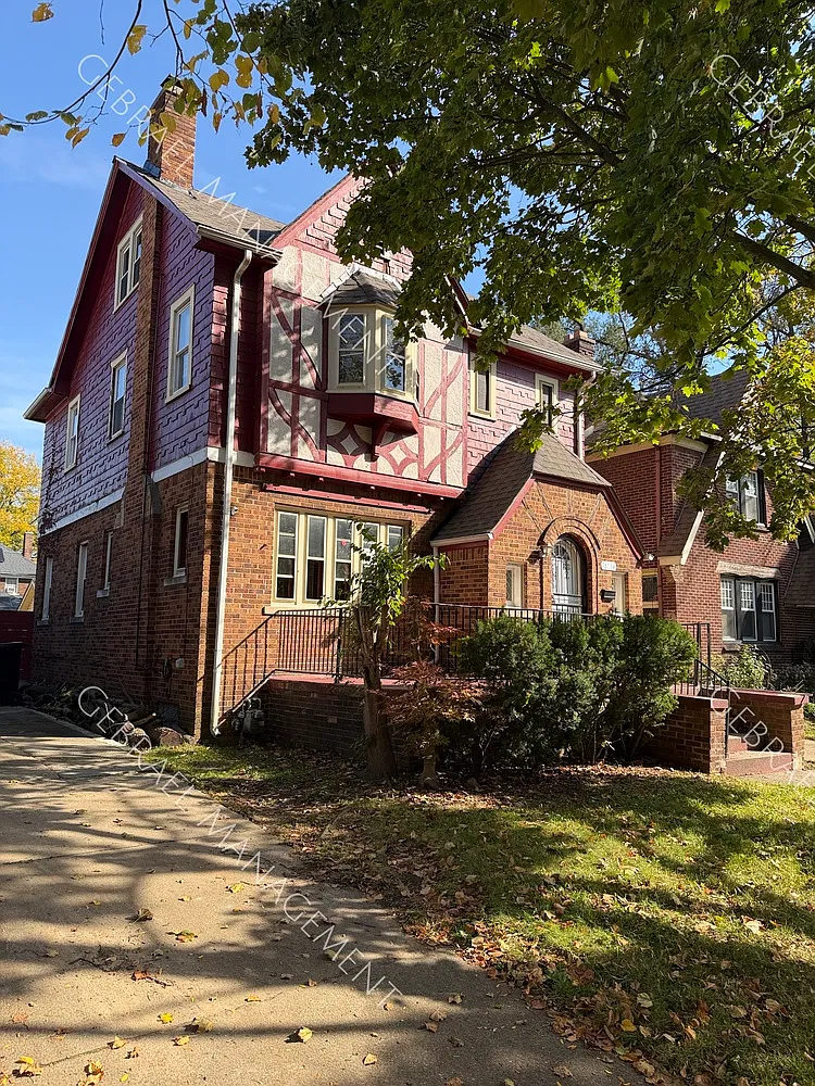 16196 Normandy — Photo 1