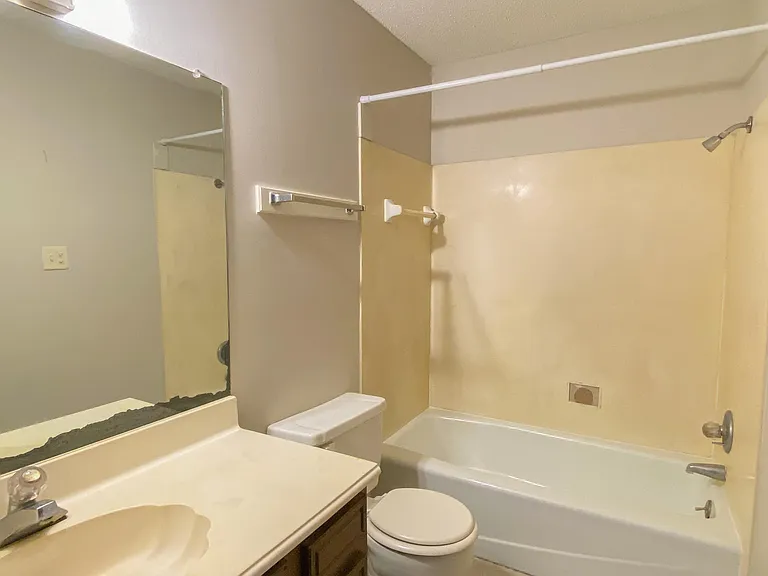 4215 Benoit Ln #9 — Photo 11