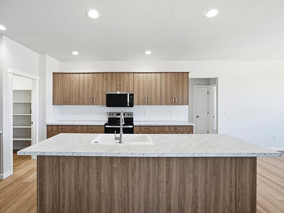 3rd image of 7079 E Marble Springs Dr