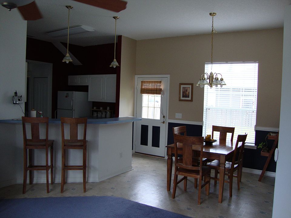 Dining/Kitchen