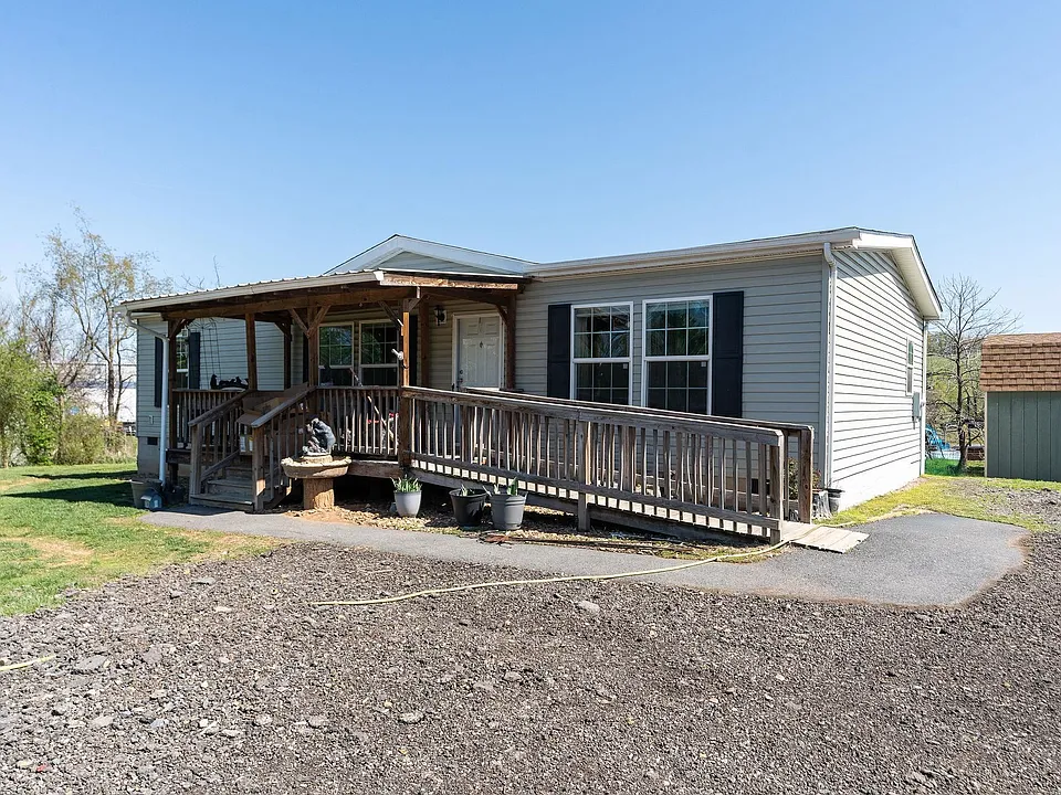 2065 Cecil Wampler Rd