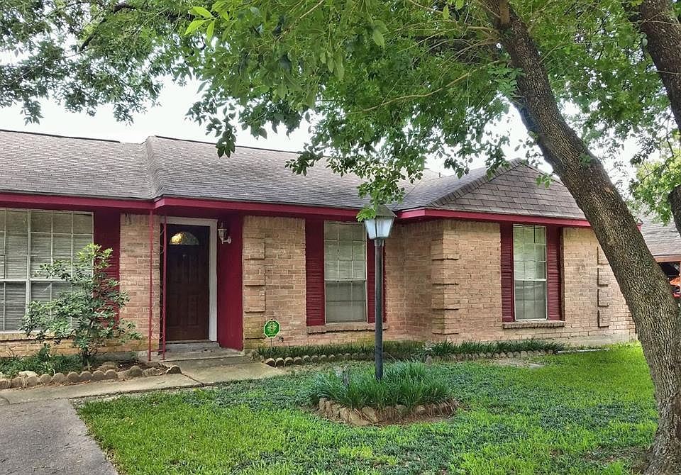 1st image of 10166 Whitebrook Dr