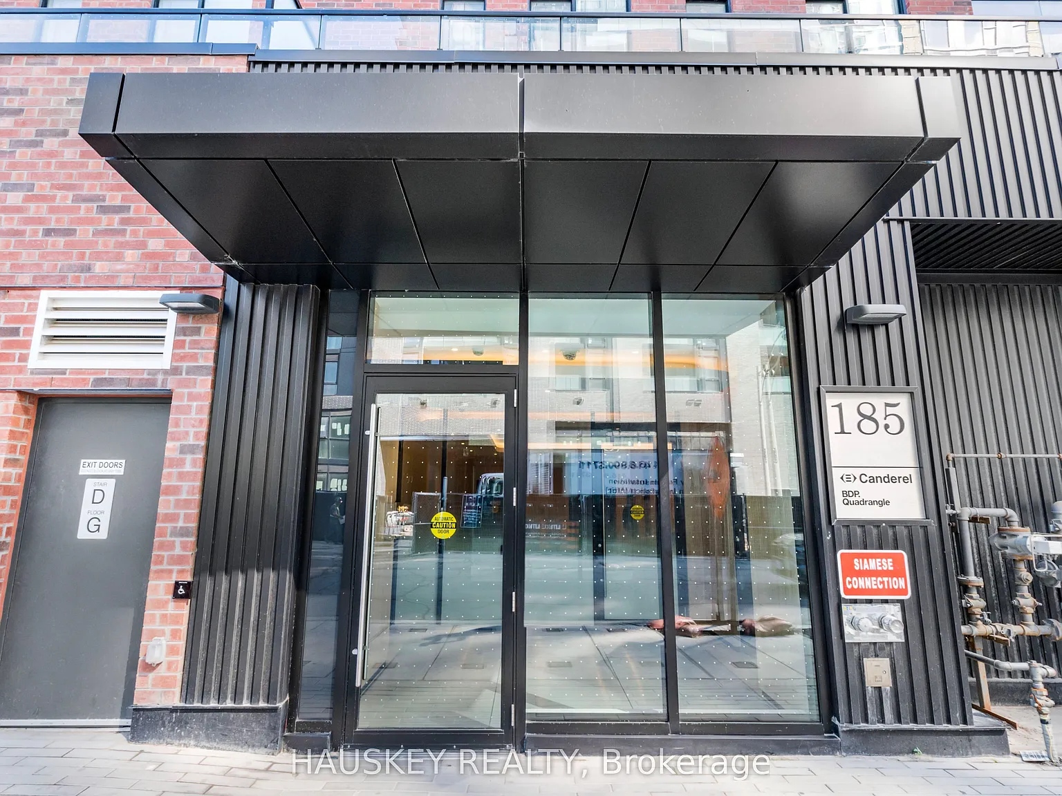 3 bed, $3,900 — Photo 3