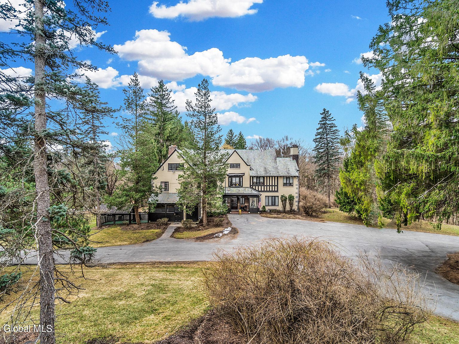 154 Brookside Avenue, Amsterdam, NY 12010 Zillow