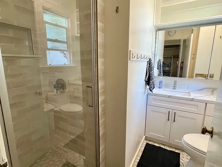Male triple/quad remodeled private bath