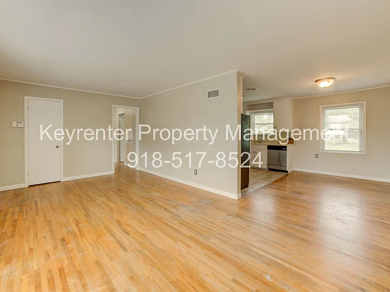 476 S 79th East Ave — Photo 7