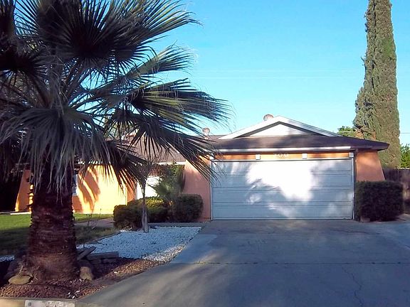 3rd image of 700 Lassen Dr