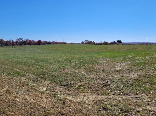 000 Red Oak Road, Mansfield, MO 65704