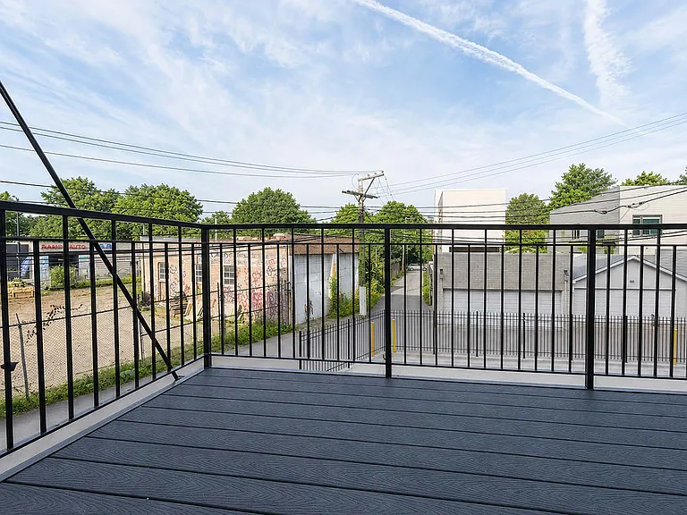 520 N Western Ave #2D — Photo 14