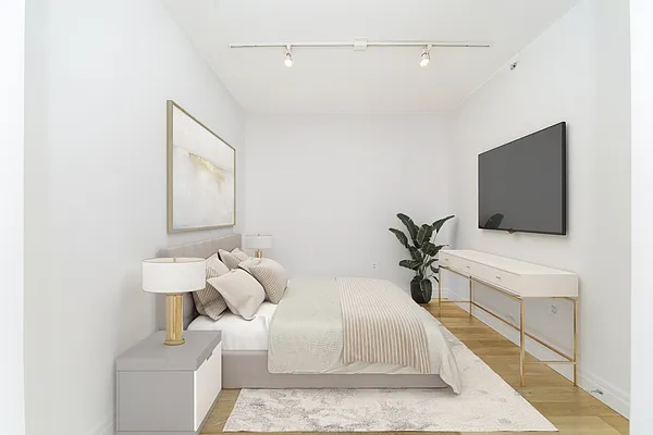 Rented by Platinum Properties | media 8