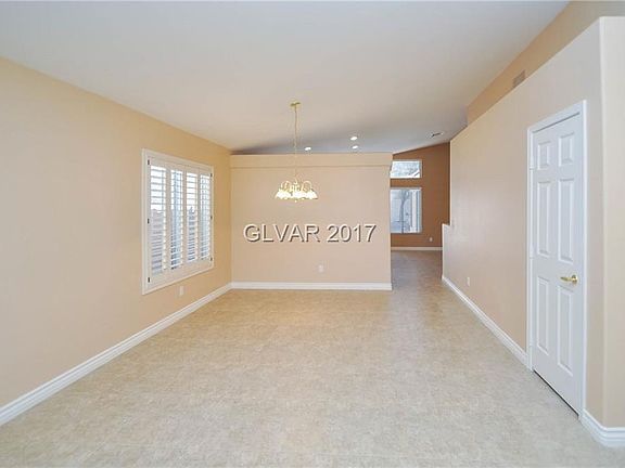 2nd image of 41 Tanglewood Dr #0
