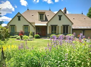 801 Ridge Rd, Wilbraham, MA 01095