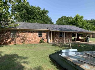 603 S 2nd Ave, Madill, OK 73446