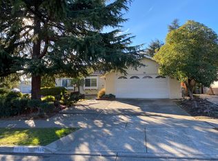 7506 Waterford Dr, Cupertino, CA 95014