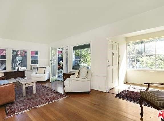 5th image of 1701 1/2 Morton Ave