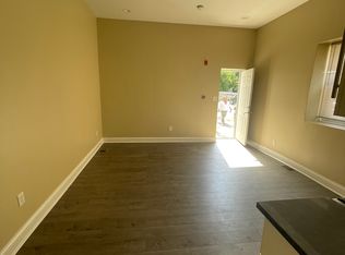 923 N 42nd St #1B, Philadelphia, PA 19104