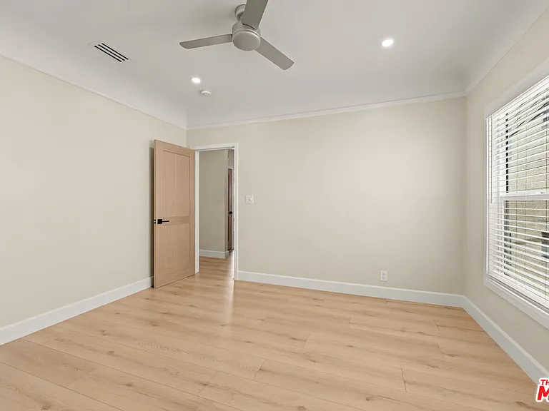 1117 S Wooster St #1119 — Photo 16