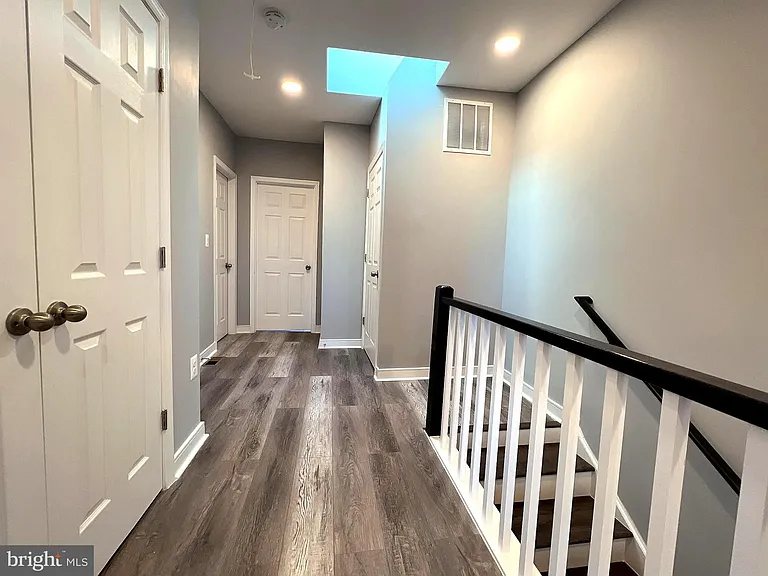 1210 Half St SW — Photo 19