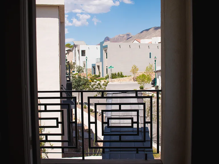 513 S Festival Dr — Photo 36