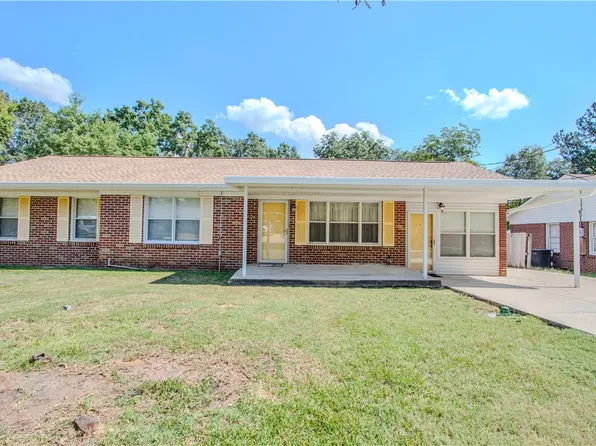 211 S Nichols St, Prattville, AL 36066