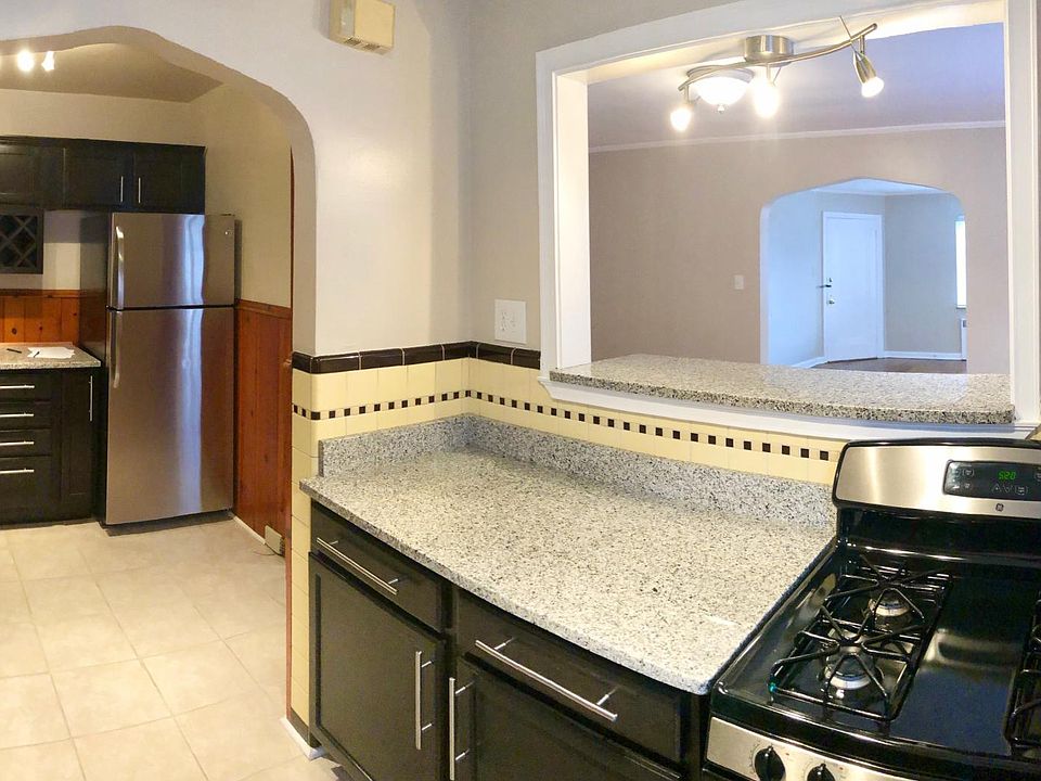 Remodeled Kitchen with real stainless steel appliances