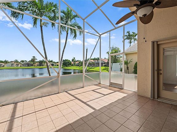 4th image of 3937 Palladium Shore Dr
