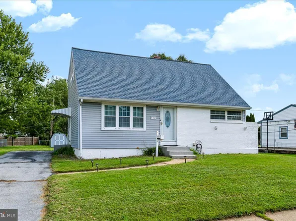 402 Elderfield Rd, Newark, DE 19713