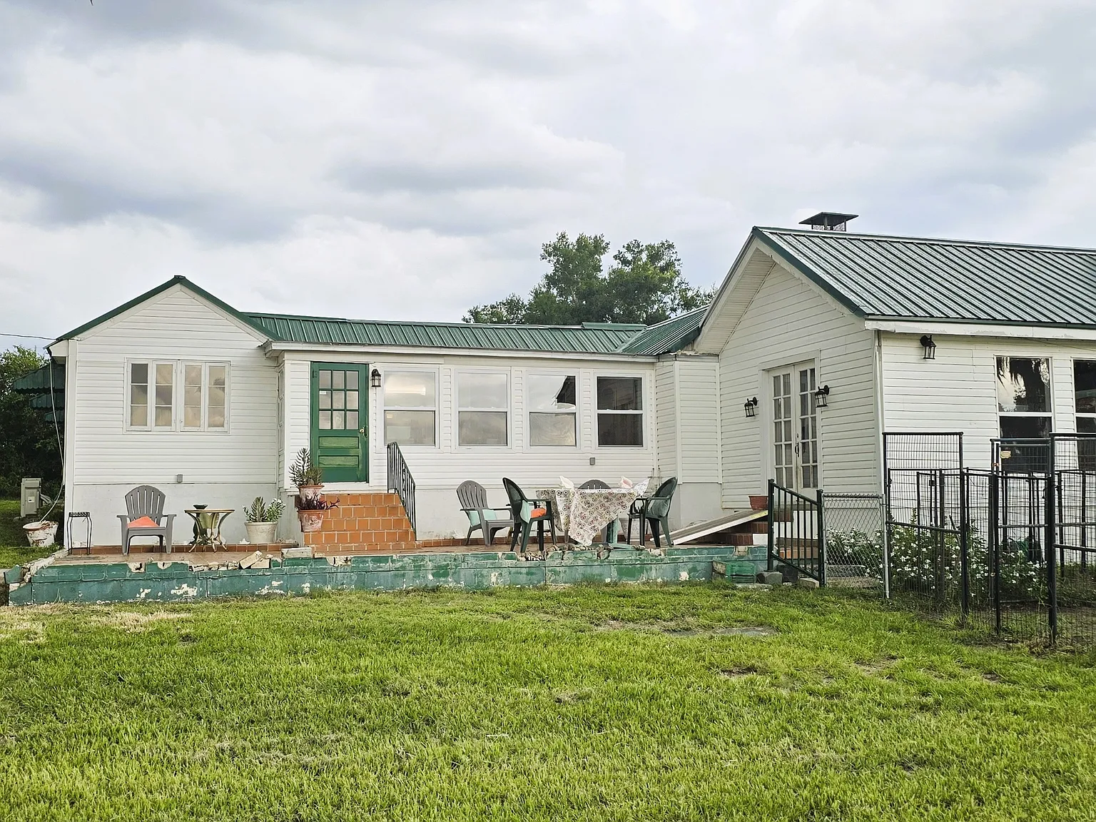 240 Masterpiece Road - 1 — Photo 1