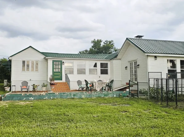 240 Masterpiece Rd, Lake Wales, FL 33898