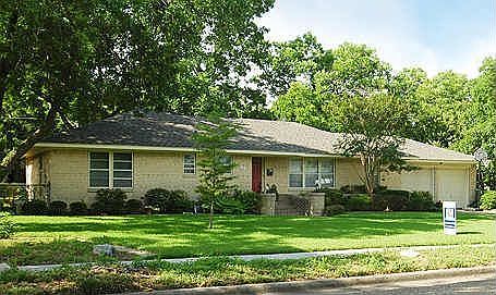 1st image of 514 Pittman St