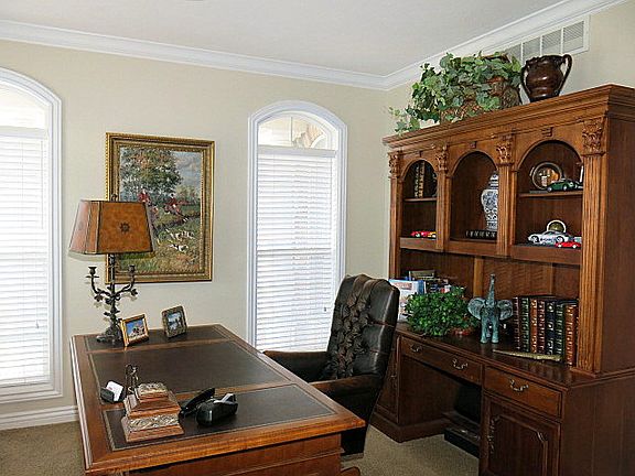 4th image of 3917 Stonebrook Pl