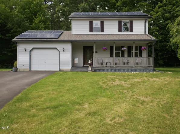 31 Oak Street, Lake George, NY 12845
