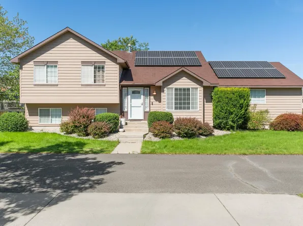 18023 E 9th Ave, Greenacres, WA 99016