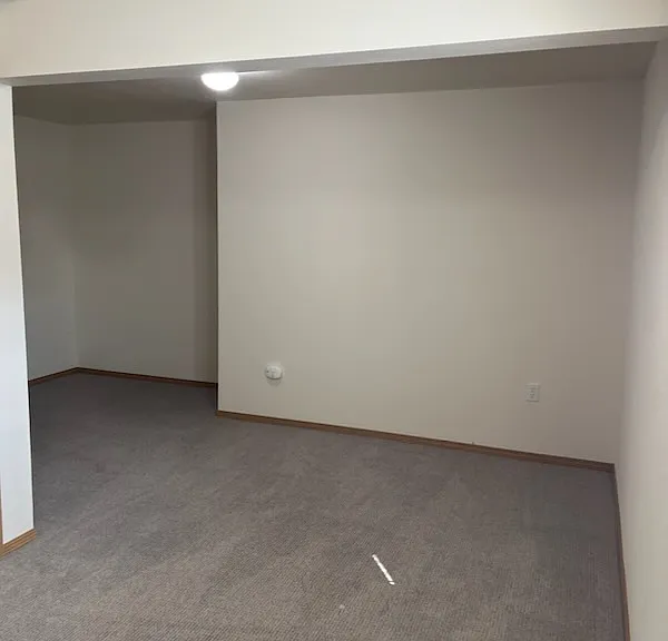 1309 E Calkins Ave — Photo 5