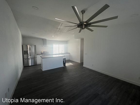 4th image of 3625 43rd St APT 12