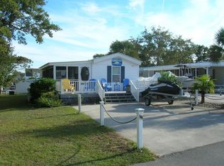 105 Snow Goose Ln, Newport, NC 28570