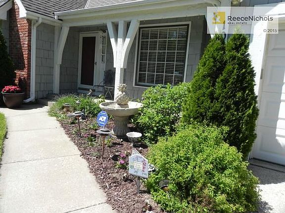 2nd image of 10308 Cody St