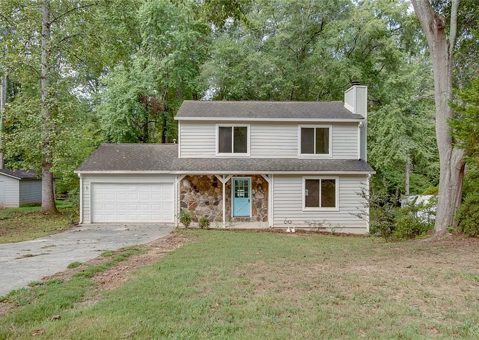 1st image of 2472 Landington Way