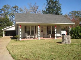 220 Pecan St, Sulphur, LA 70663