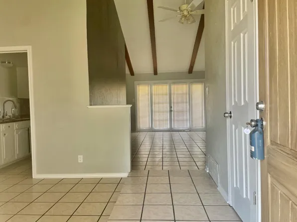 5416 45th St, Lubbock, TX 79414