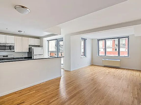 3rd image of 160 W 22nd St APT 1002