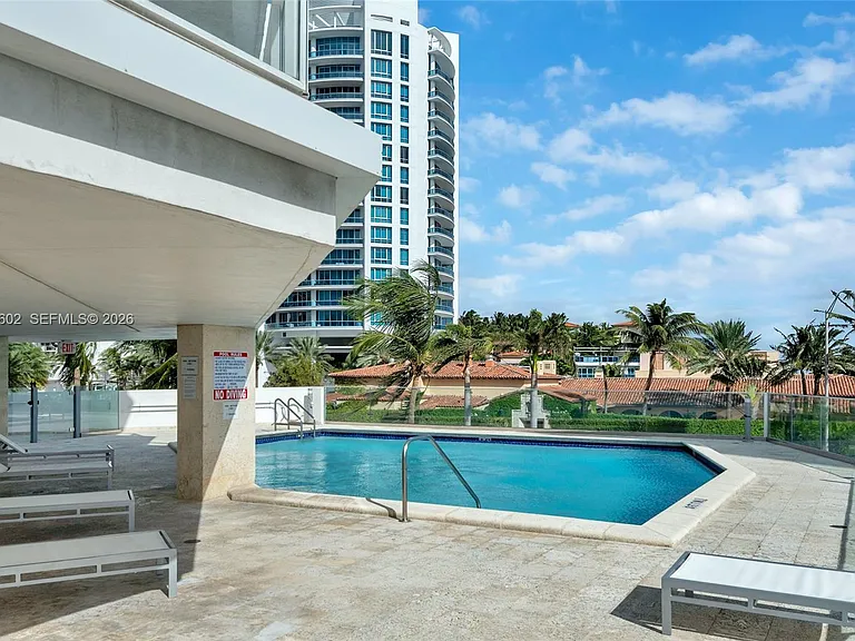 5900 Collins Ave #408 — Photo 47