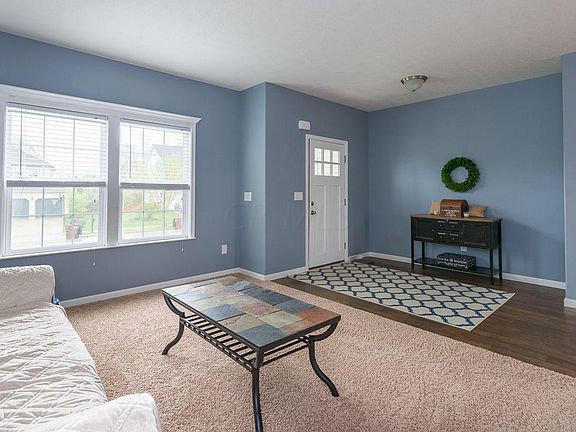 2nd image of 42 Knights Bridge Dr W
