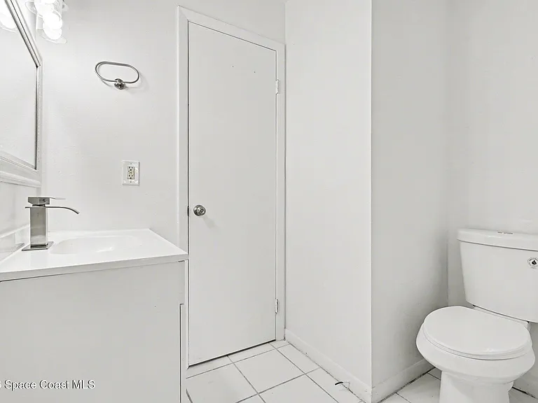 1515 Huntington Ln #128 — Photo 14